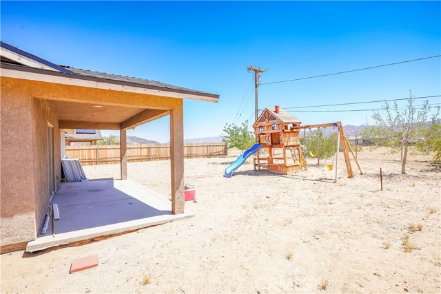 Detail Gallery Image 19 of 51 For 64983 3rd St, Joshua Tree,  CA 92252 - 3 Beds | 2 Baths