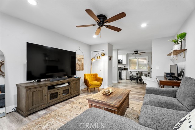 Detail Gallery Image 8 of 31 For 6600 Warner Ave #119,  Huntington Beach,  CA 92647 - 1 Beds | 1 Baths
