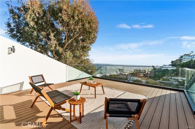 Detail Gallery Image 24 of 55 For 8566 Hollywood Bld, Los Angeles,  CA 90069 - 6 Beds | 6/1 Baths