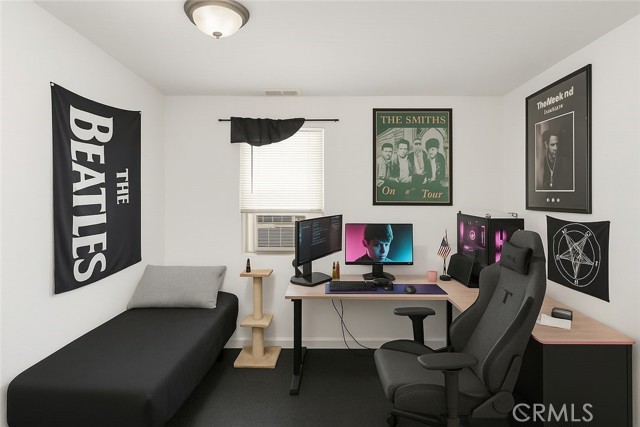 Detail Gallery Image 14 of 26 For 117 E Sycamore St, Anaheim,  CA 92805 - 6 Beds | 2 Baths
