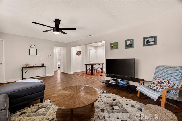 Detail Gallery Image 13 of 65 For 1731 Salem, Chico,  CA 95928 - 3 Beds | 2 Baths