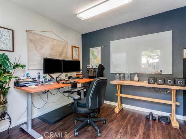 104 W Mariposa Street, Avenal CA: https://media.crmls.org/medias/714ebe45-5bb3-4c33-8d23-bcd3f30af727.jpg
