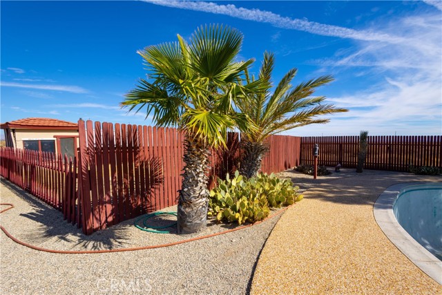 Detail Gallery Image 20 of 35 For 5329 W Avenue C14, Lancaster,  CA 93536 - 2 Beds | 1 Baths