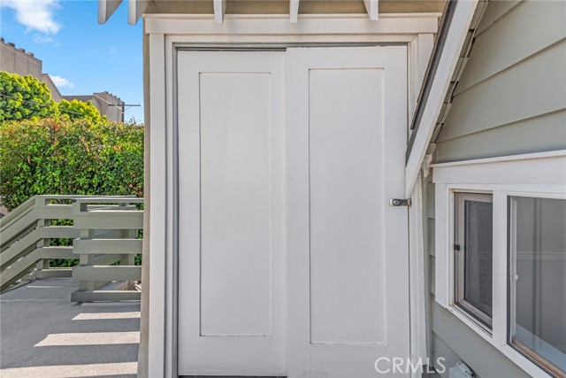 Detail Gallery Image 16 of 22 For 10624 Bloomfield #a St, Toluca Lake,  CA 91602 - 1 Beds | 1 Baths