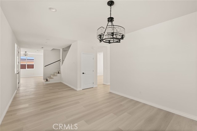 5978 Copperfield Avenue, Riverside CA: https://media.crmls.org/medias/714fd6c7-037c-41ea-9db8-085bcd039a05.jpg
