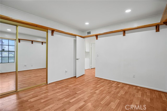Detail Gallery Image 15 of 27 For 8308 Lakeside Dr, Jurupa Valley,  CA 92509 - 3 Beds | 2 Baths