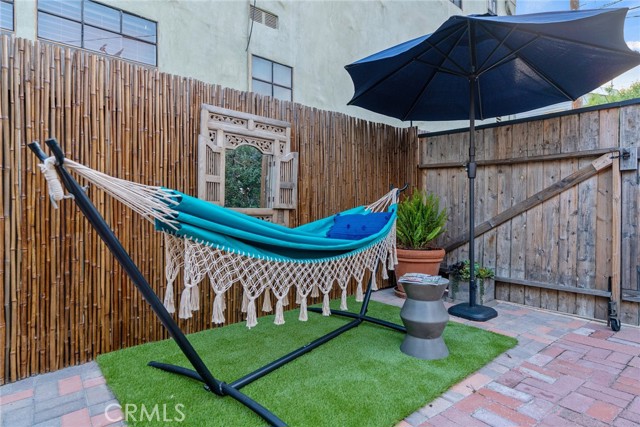 Detail Gallery Image 55 of 71 For 427 Howland Canal, Venice,  CA 90291 - 2 Beds | 1 Baths