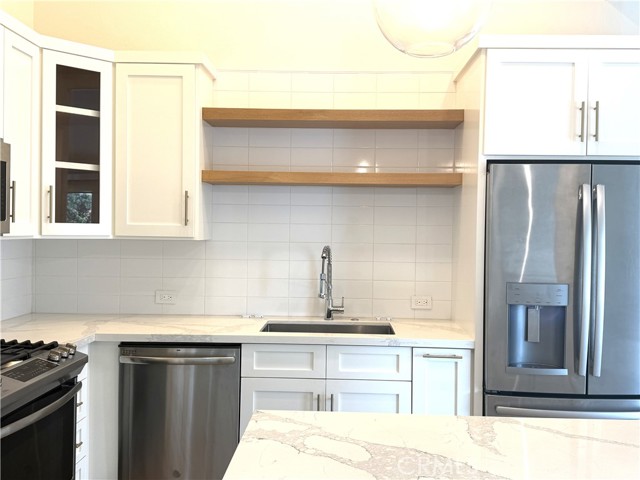 Detail Gallery Image 2 of 15 For 1964 San Bruno, Newport Beach,  CA 92660 - 3 Beds | 2 Baths