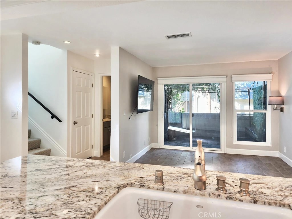 24221 Avenida De Las Flores 111