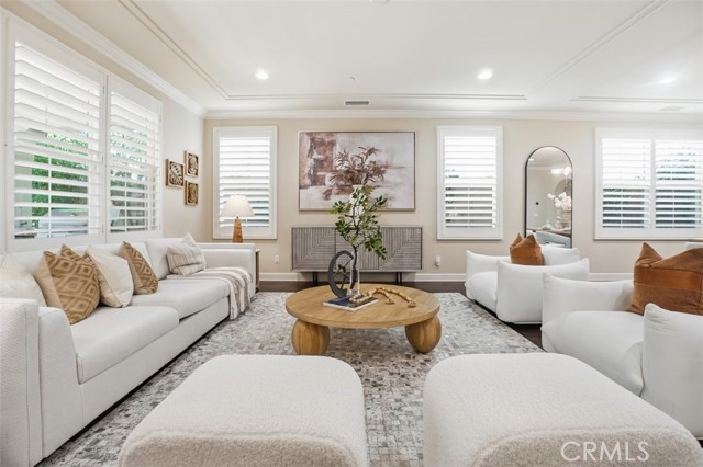 Detail Gallery Image 12 of 49 For 65 Rolling Green, Irvine,  CA 92620 - 4 Beds | 4/1 Baths