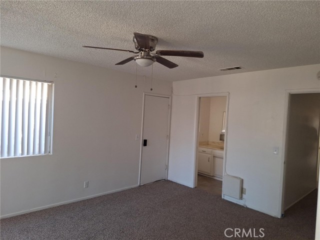 Image 3 of 10 For 25977 Tamarisk Drive