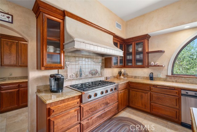 1150 Grassy Hollow Way, Paso Robles CA: https://media.crmls.org/medias/71543e35-3549-4868-8531-162af5ab52ca.jpg