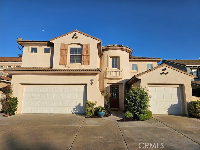 Detail Gallery Image 1 of 34 For 33429 Barrington Dr, Temecula,  CA 92592 - 4 Beds | 4 Baths