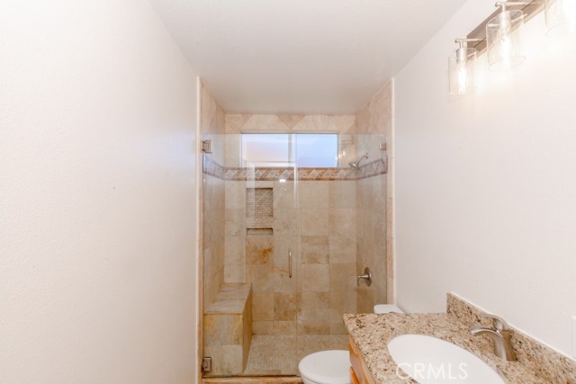 Detail Gallery Image 12 of 57 For 31535 Contour, Nuevo,  CA 92567 - 3 Beds | 2 Baths