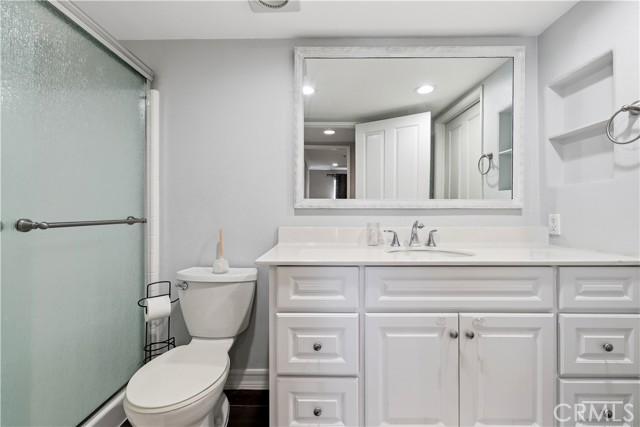 4501 Cedros Avenue, 330 photo 21