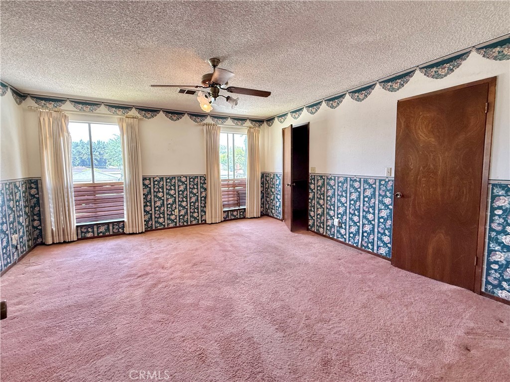 https://media.crmls.org/medias/7155c10f-86ef-40b1-a8e5-2e19e651c10b.jpg?preset=X-Large