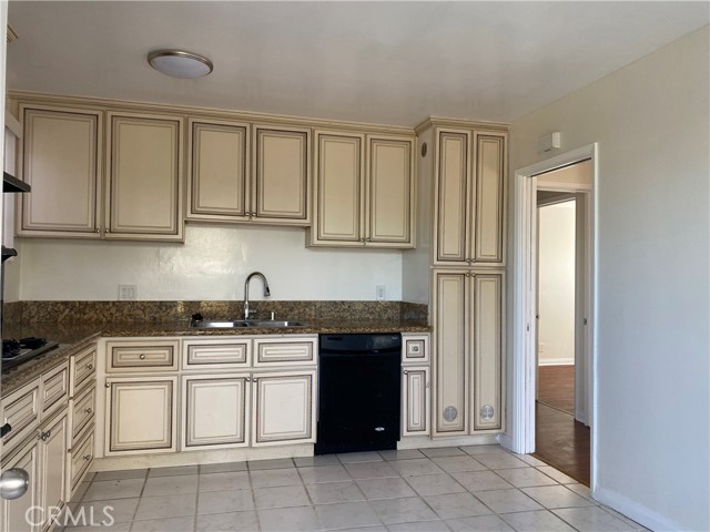 24443 Winlock Drive, Torrance, California 90505, 3 Bedrooms Bedrooms, ,2 BathroomsBathrooms,Residential Lease,Sold,Winlock,SB22235832