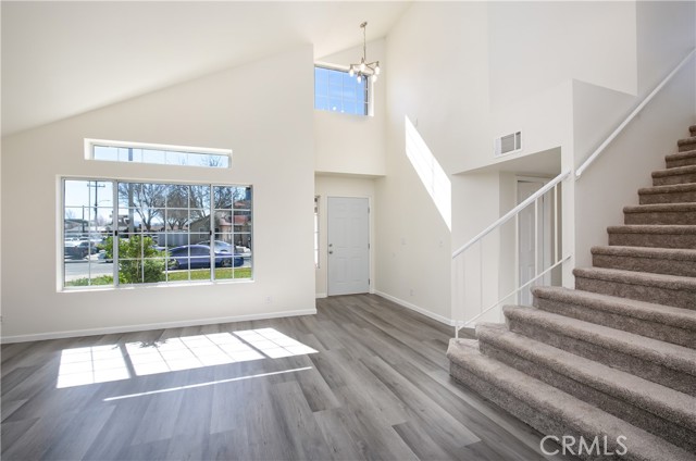 Detail Gallery Image 8 of 25 For 805 Jason Ct, Lancaster,  CA 93534 - 4 Beds | 3 Baths