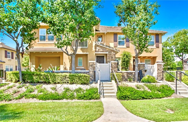 Detail Gallery Image 1 of 14 For 7705 Chambray Pl #3,  Rancho Cucamonga,  CA 91739 - 2 Beds | 2 Baths
