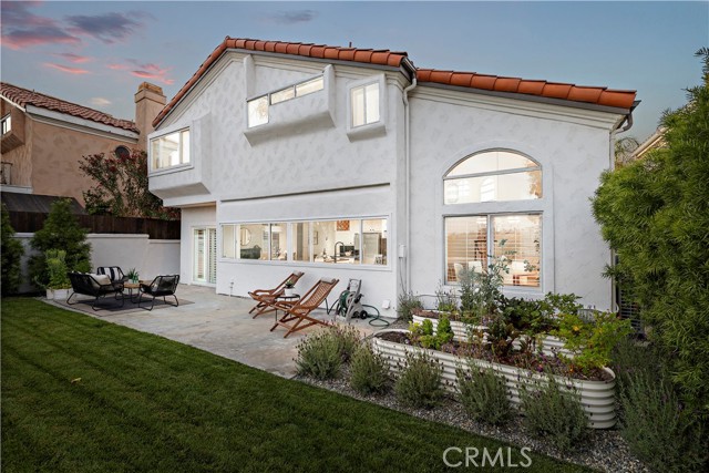 10 Novilla, Laguna Niguel CA: https://media.crmls.org/medias/7159554a-e615-4e31-9441-9f6ad6c05389.jpg
