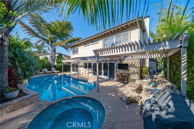 Detail Gallery Image 3 of 42 For 20531 Paisley Ln, Huntington Beach,  CA 92646 - 4 Beds | 3 Baths