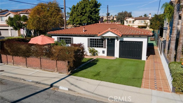 2401 Alvord Lane, Redondo Beach, California 90278, 2 Bedrooms Bedrooms, ,2 BathroomsBathrooms,Residential,For Sale,Alvord,SB24242686