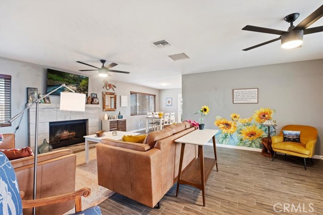 58676 Sunflower Drive, Yucca Valley CA: https://media.crmls.org/medias/715a5003-7b24-4841-a10e-5b72a5a0a68e.jpg