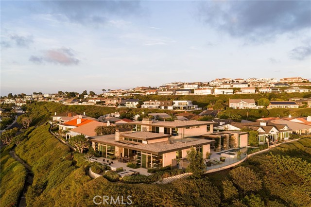 Detail Gallery Image 39 of 42 For 9 Jade, Corona Del Mar,  CA 92625 - 5 Beds | 4/1 Baths