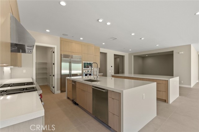 12031 Northstar Lane, Porter Ranch CA: https://media.crmls.org/medias/715a90ae-6927-438b-8a3c-a87917a377c4.jpg