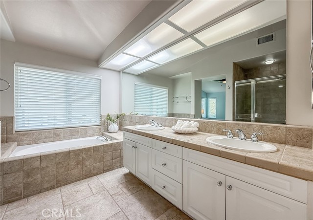 462 Cremona Way, Oak Park CA: https://media.crmls.org/medias/715aac10-3330-4046-8330-3c45b3e258a6.jpg