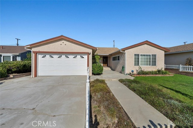 Detail Gallery Image 1 of 25 For 21601 Palos Verdes Bld, Torrance,  CA 90503 - 4 Beds | 3 Baths