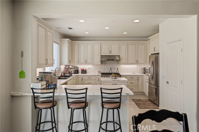 Detail Gallery Image 2 of 40 For 1438 Northstar St, San Bernardino,  CA 92407 - 4 Beds | 3 Baths