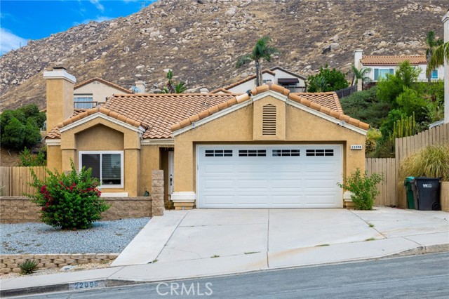 Detail Gallery Image 1 of 31 For 22098 Spring Crest Rd, Moreno Valley,  CA 92557 - 3 Beds | 2 Baths