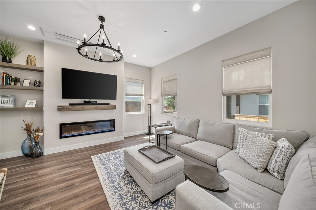 123 Earthwood Lane