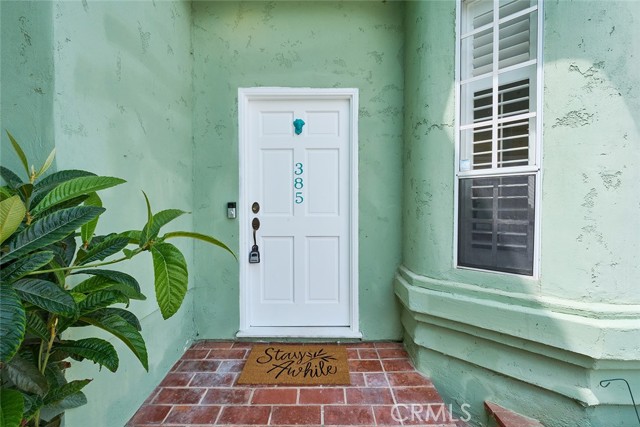 385 Park Avenue, Long Beach CA: https://media.crmls.org/medias/715c8b6b-9110-4de4-87e8-0fafbcb33a4f.jpg