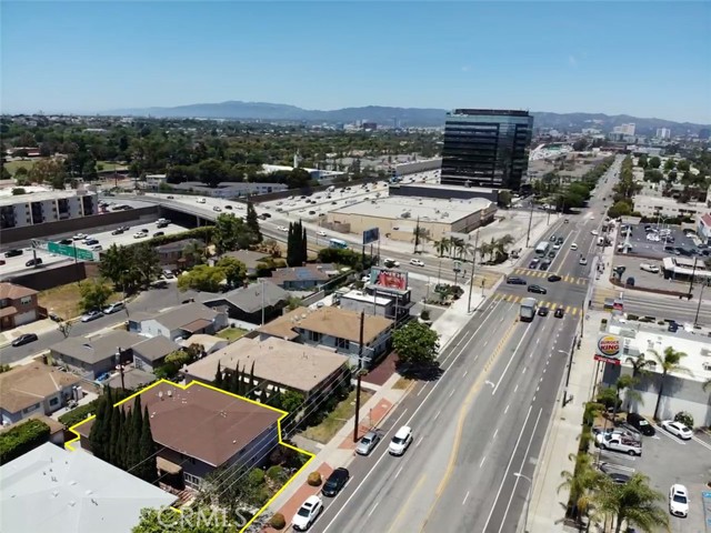 Detail Gallery Image 6 of 11 For 3523 S Sepulveda Bld, Los Angeles,  CA 90034 - – Beds | – Baths