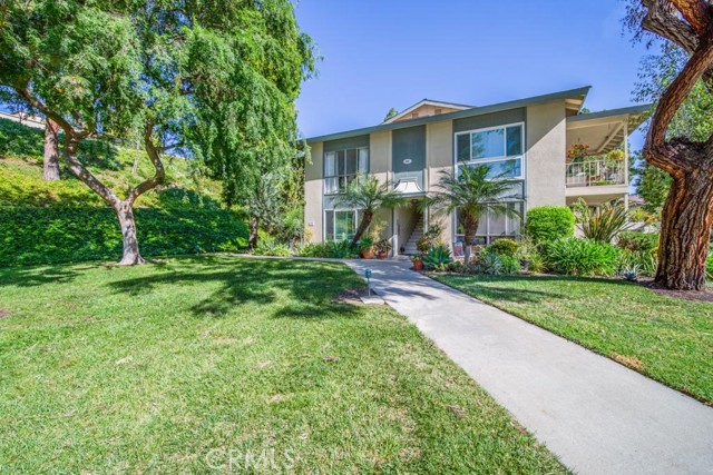 60 Calle Cadiz #C, Laguna Woods, CA 92637