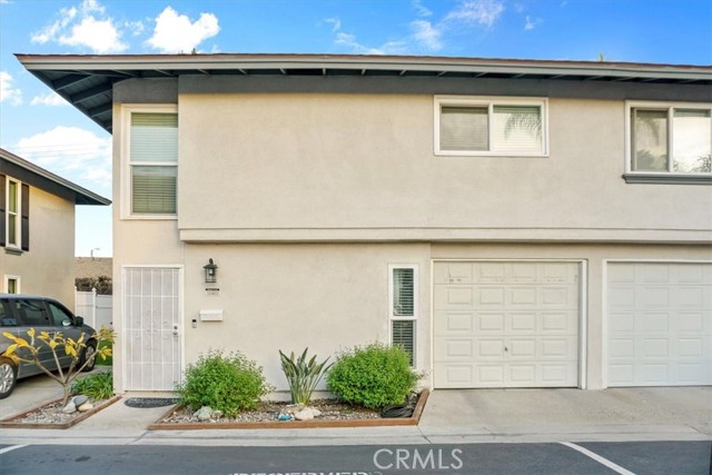 Detail Gallery Image 1 of 1 For 10403 Stratton Ct, Cypress,  CA 90630 - 4 Beds | 2/1 Baths