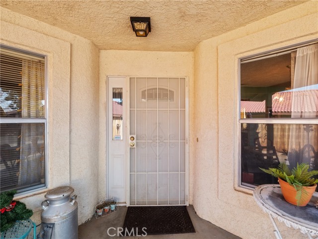 Detail Gallery Image 12 of 39 For 10395 Shahaptain Ave, Hesperia,  CA 92345 - 3 Beds | 2 Baths