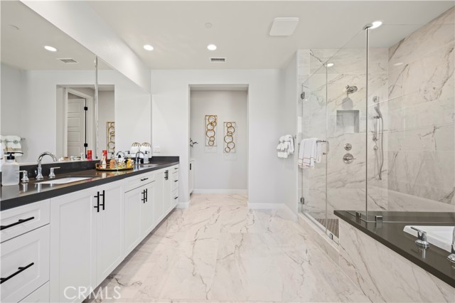 Detail Gallery Image 38 of 57 For 28618 Bloom, Saugus,  CA 91350 - 5 Beds | 4/1 Baths