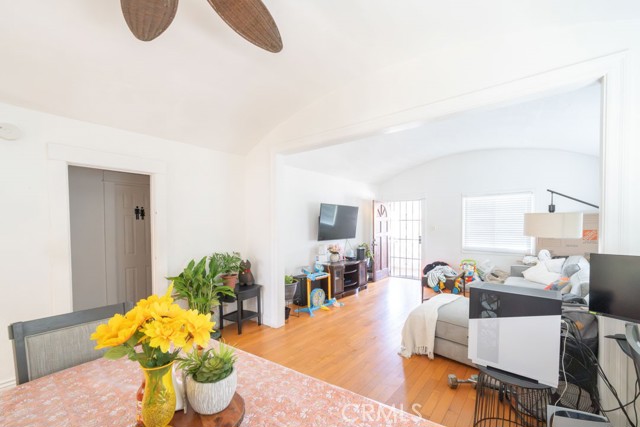Detail Gallery Image 8 of 34 For 5450 Lewis Ave, Long Beach,  CA 90805 - 2 Beds | 1 Baths