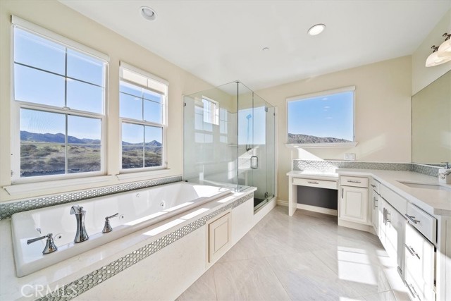 Detail Gallery Image 47 of 61 For 3094 Crystal Ridge Ln, Colton,  CA 92324 - 5 Beds | 5/1 Baths