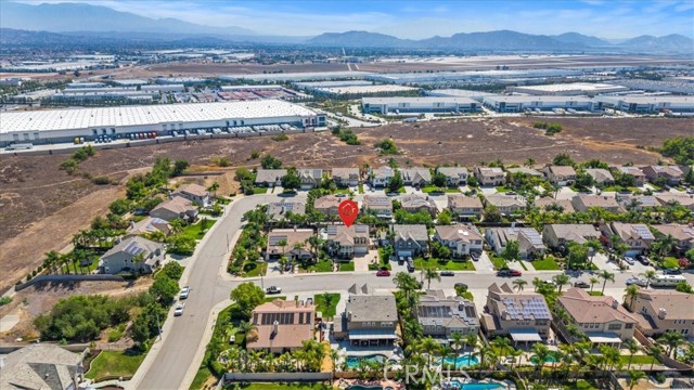 8214 Lavender Lane, Riverside CA: https://media.crmls.org/medias/715ff495-9651-44f5-a57f-b89ba5dca04a.jpg