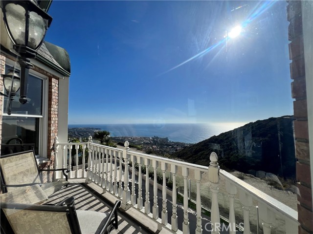Detail Gallery Image 22 of 41 For 22803 Seaway Dr, Laguna Niguel,  CA 92677 - 6 Beds | 6 Baths