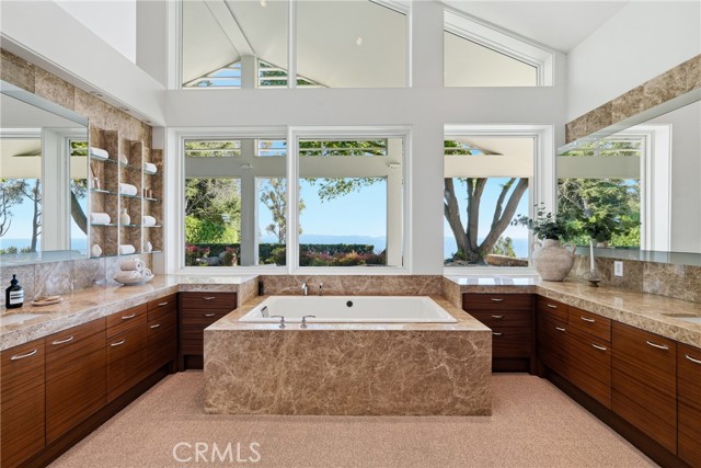 18 Crest Road, Rolling Hills, California 90274, 6 Bedrooms Bedrooms, 0 ,7 BathroomsBathrooms,Residential,For Sale,Crest,0,PV26145356 18 Crest Road, Rolling Hills, California 90274, 6 Bedrooms Bedrooms, 0 ,7 BathroomsBathrooms,Residential,For Sale,Crest,0,PV26145356