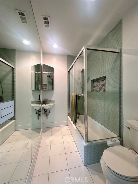 Detail Gallery Image 19 of 40 For 551 W Walnut Ave, Monrovia,  CA 91016 - 3 Beds | 2 Baths
