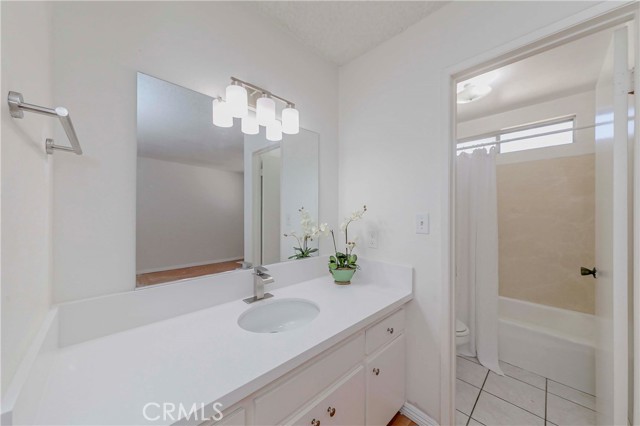 Detail Gallery Image 17 of 37 For 2501 W Redondo Beach Bld #317,  Gardena,  CA 90249 - 1 Beds | 1 Baths