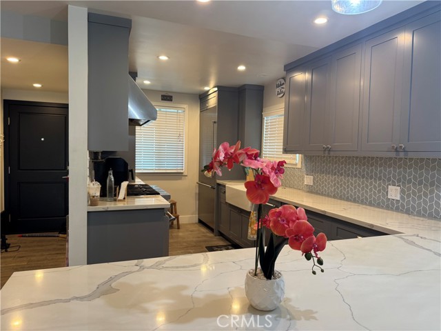 Detail Gallery Image 8 of 61 For 14825 Cranbrook Ave, Hawthorne,  CA 90250 - 4 Beds | 3 Baths