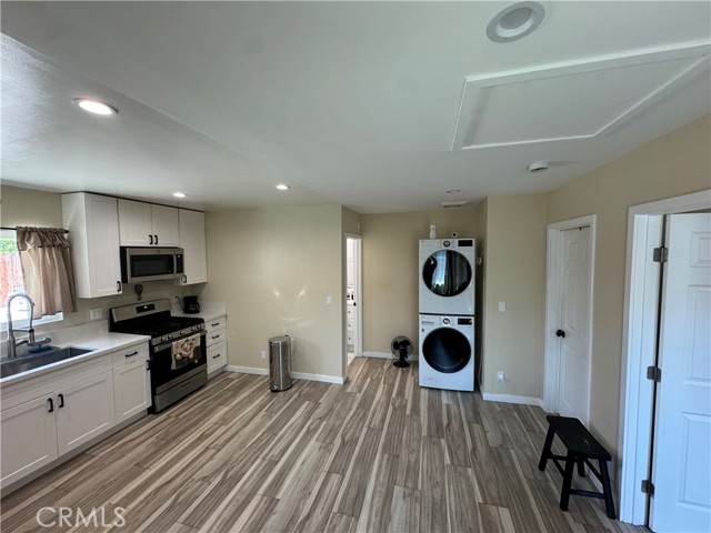 Image 3 of 35 For 4850 Vincent