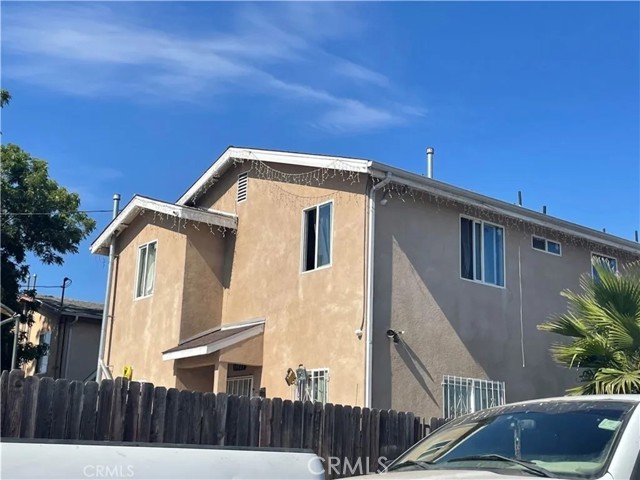 Detail Gallery Image 4 of 6 For 689 E 115, Los Angeles,  CA 90059 - – Beds | – Baths